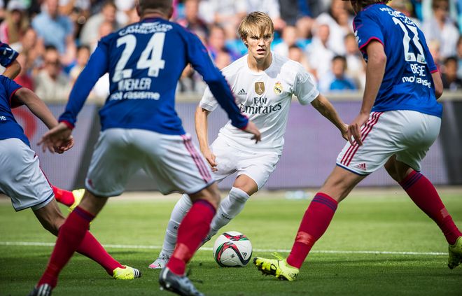 俱乐部在进 俱乐部在进