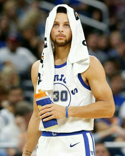 视野广的特 视野广的特